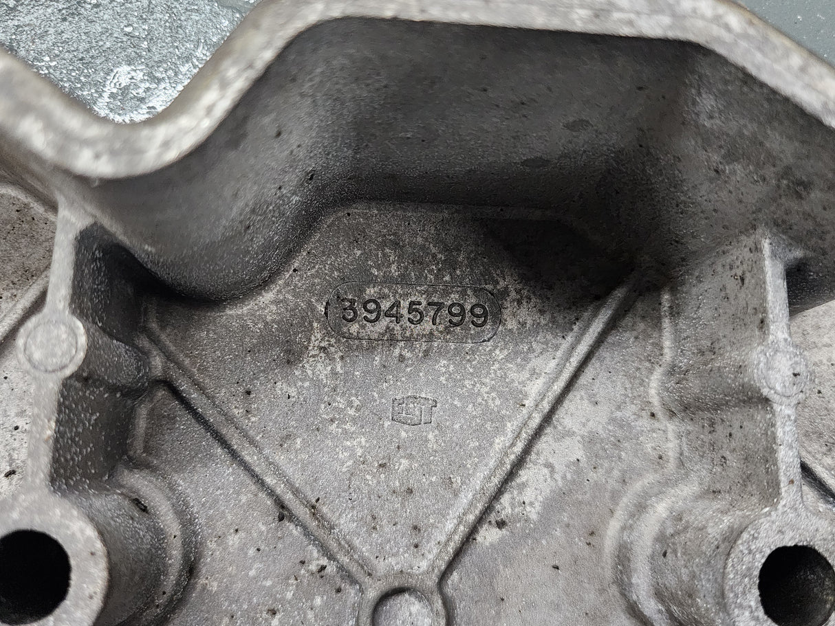 Cummins ISB 5.9L Valve Cover 3945799 For Sale
