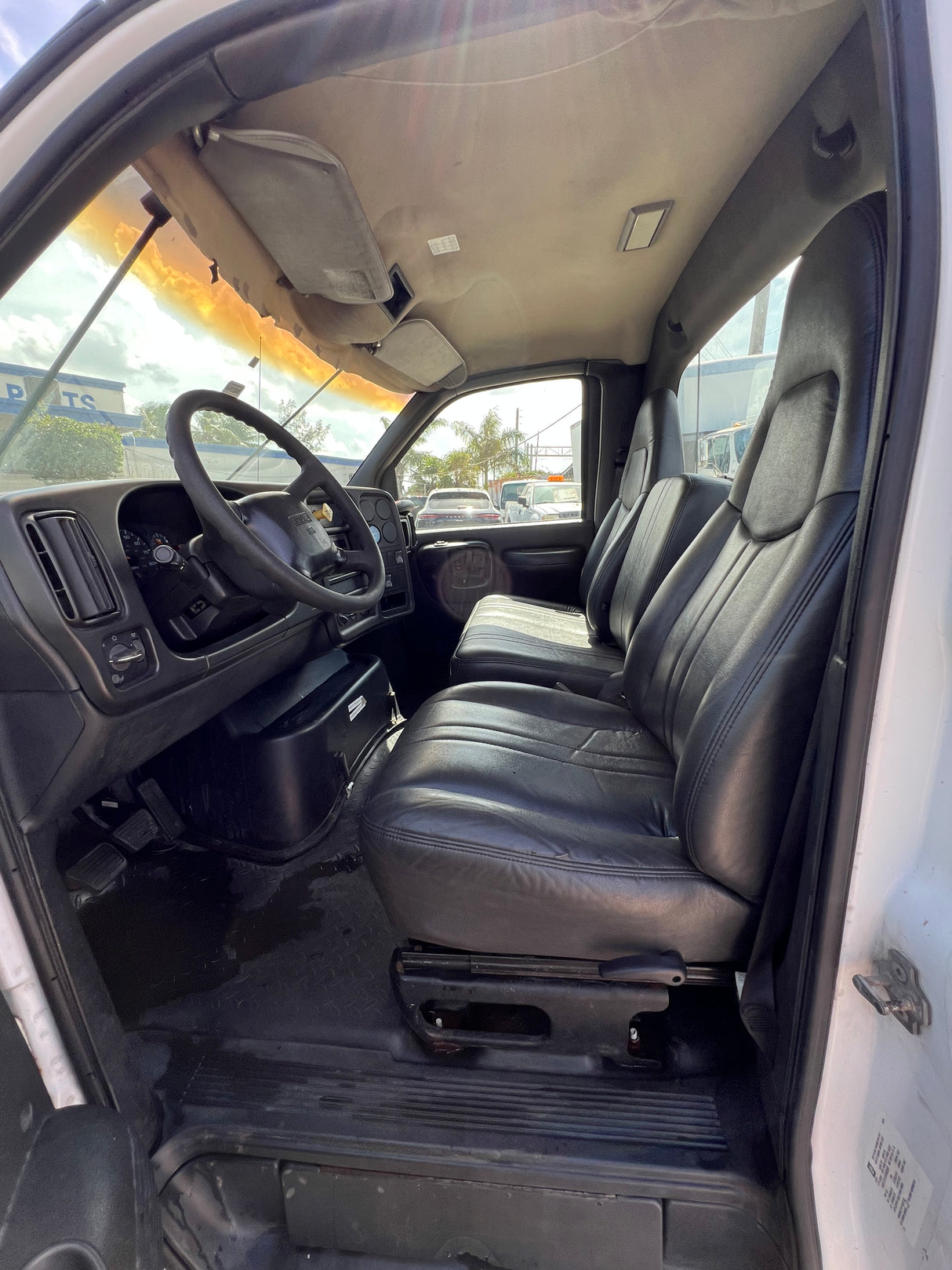 2005 GMC C7500 Conventional Cab