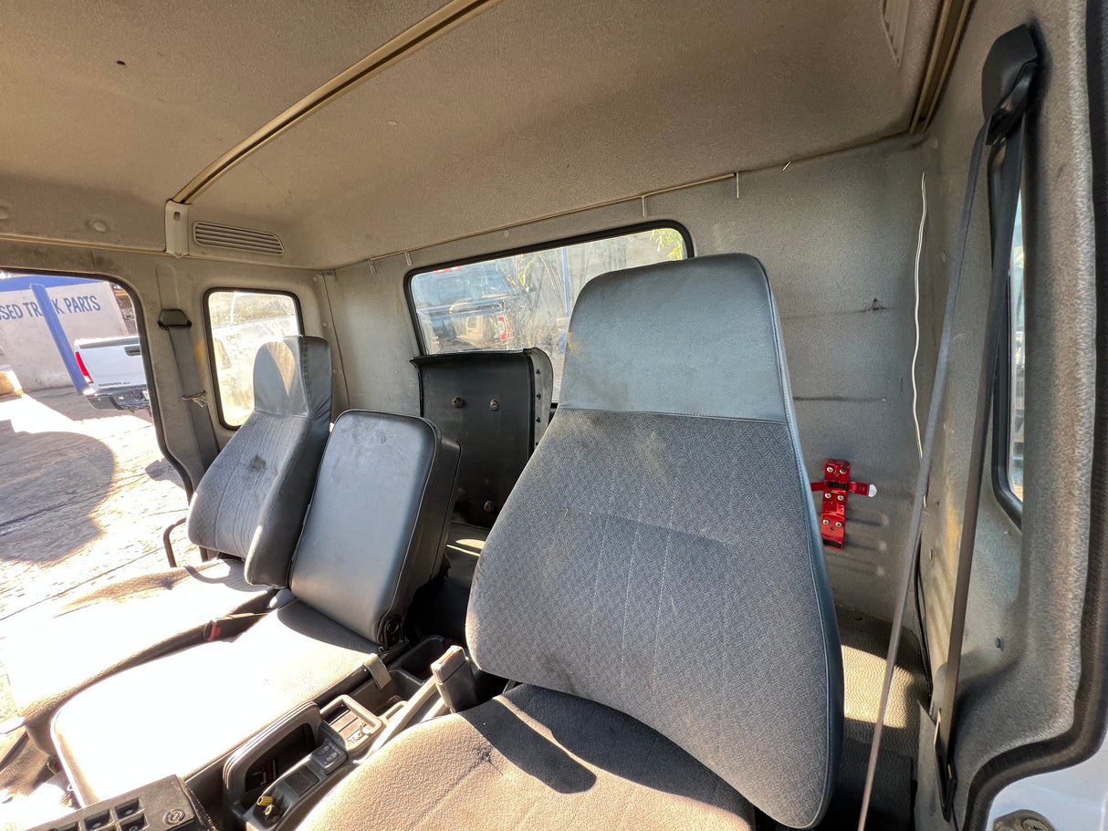 2002 GMC T7500 Tilt Cab Shell