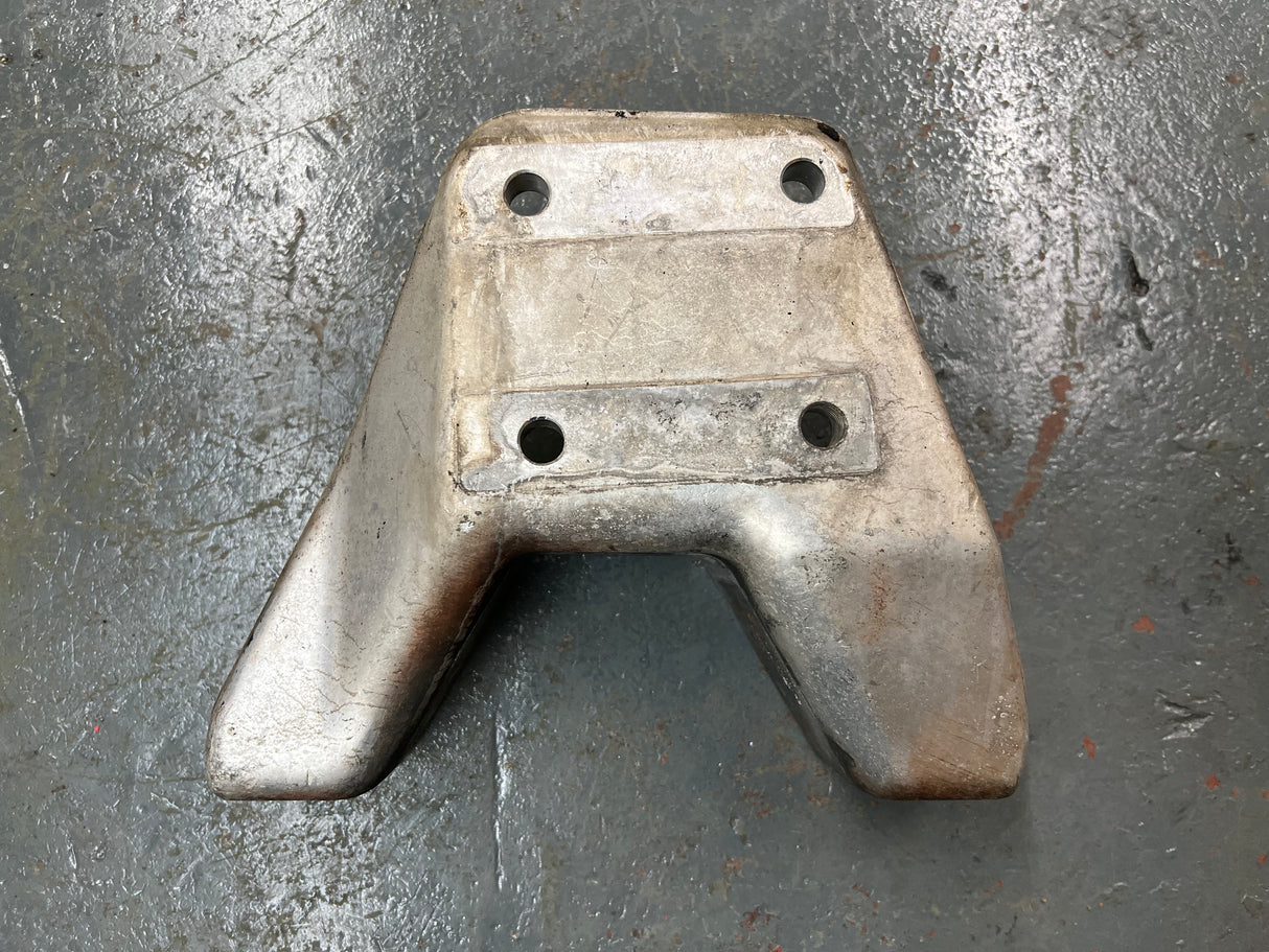 Ford L-Series Rear Left Engine Mount Part # F6HT-6A070-BA For Sale