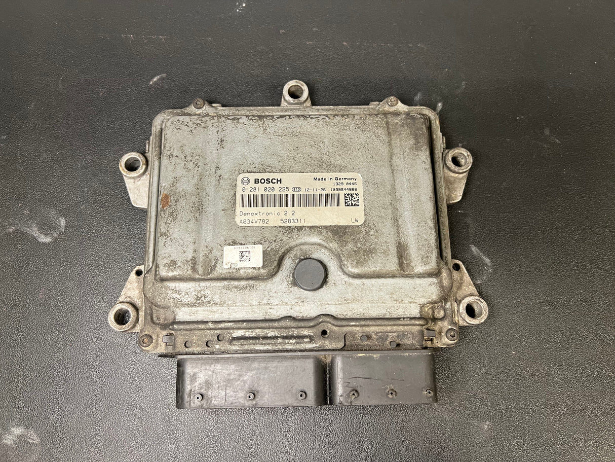 Cummins Electronic DPF Control Module OEM Part # 5283311, Bosch Part # 0 281 020 225