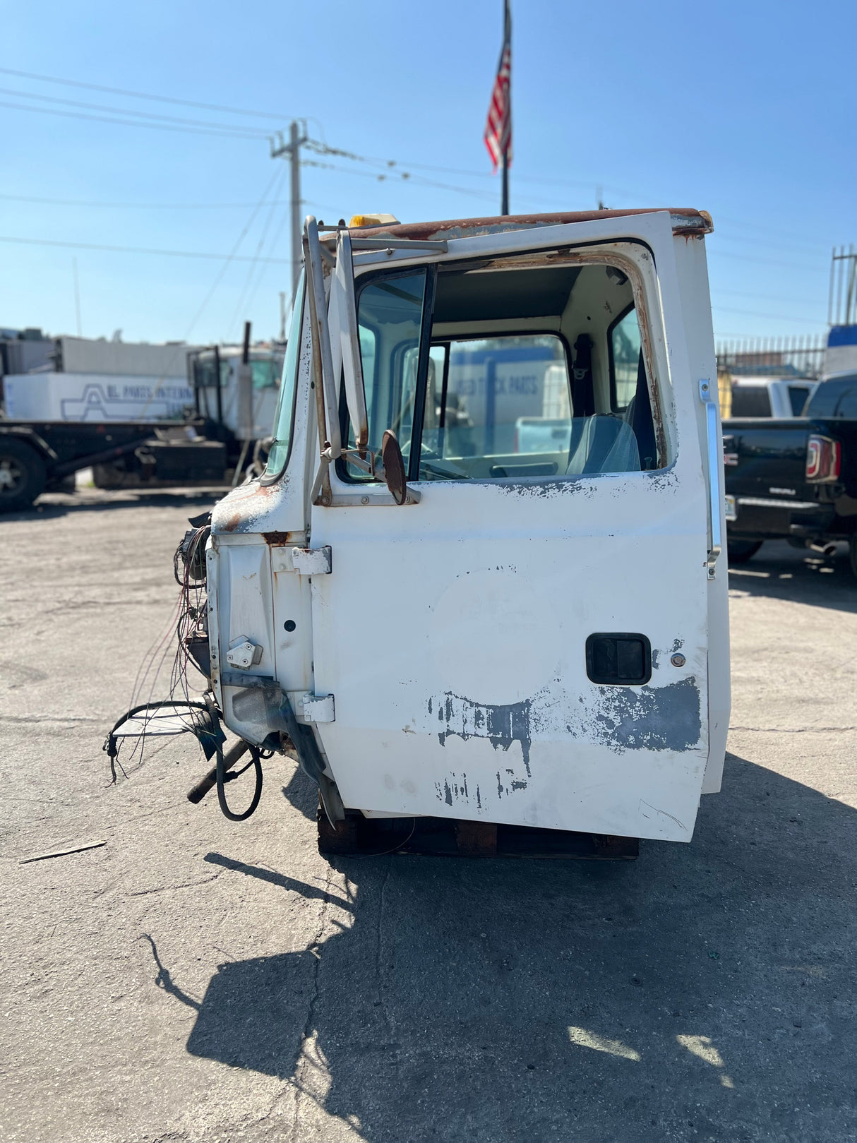 1993 Ford LNT8000 Short Conventional Cab Shell For Sale