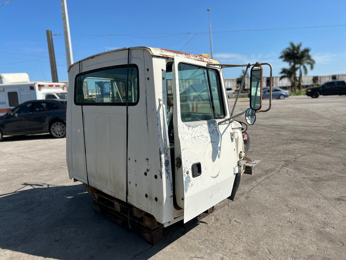1993 Ford LNT8000 Short Conventional Cab Shell For Sale