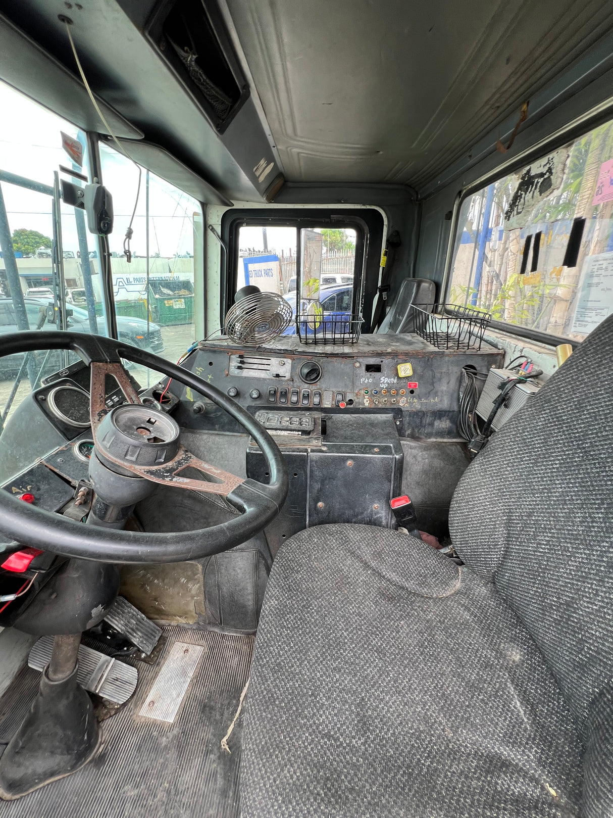 2007 MACK MR688S Low CAB Forward (LCF) Shell For Sale, 600 Series