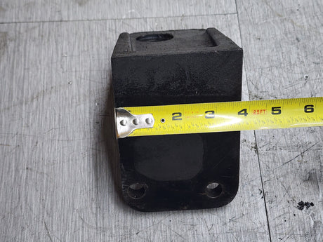 Caterpillar C7 Diesel Bluebird Engine Mount 009698