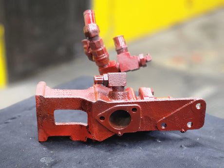 Cummins ISB 6.7L Water Outlet/Alternator Bracket, Water Inlet Connection