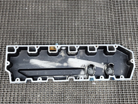 OEM International DT466E Valve Cover 1830625C1 For Sale