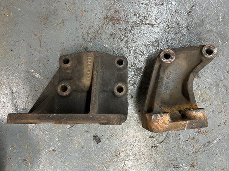 OEM GMC / Chevrolet Rear Engine Mount Bracket / Flywheel Housing Support For Sale