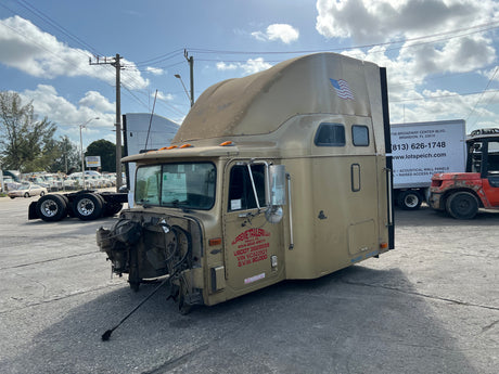 1997 International 9200 SBA Cab For Sale