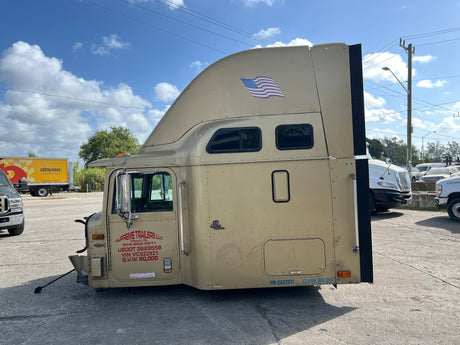 1997 International 9200 SBA Cab For Sale