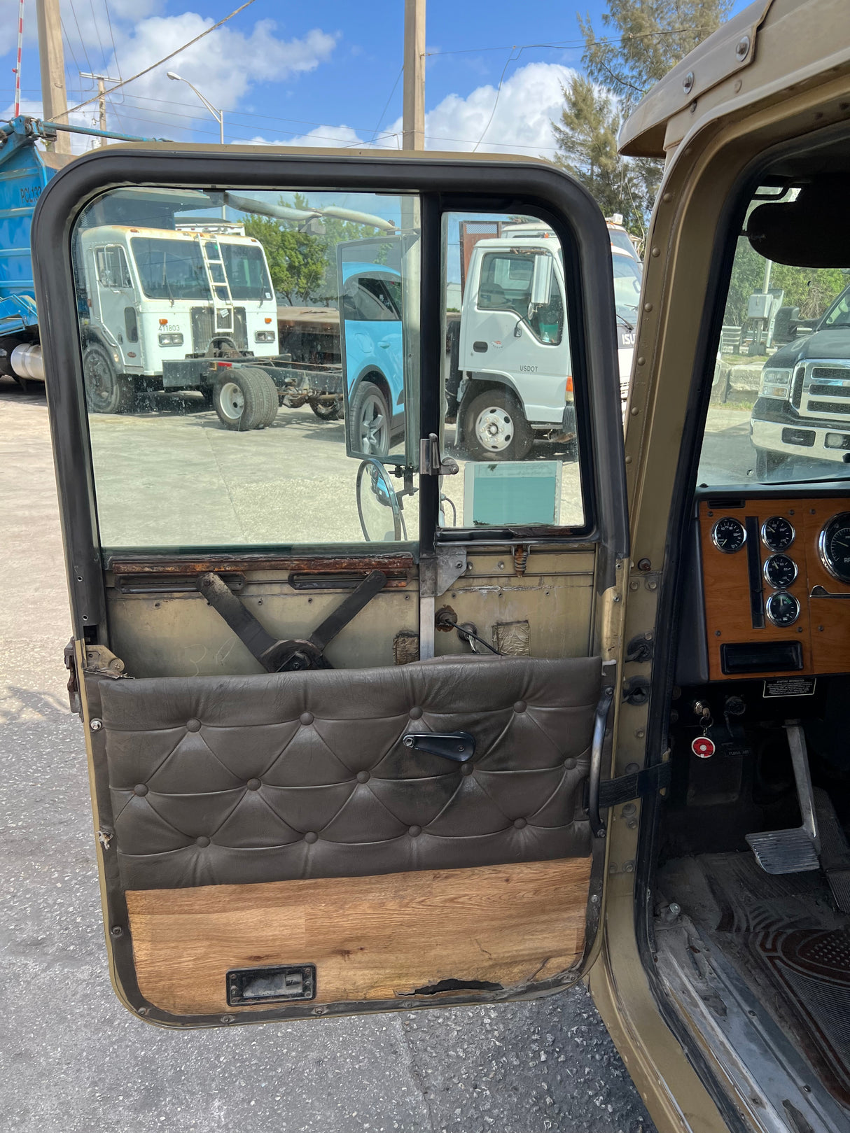 1997 International 9200 SBA Cab For Sale
