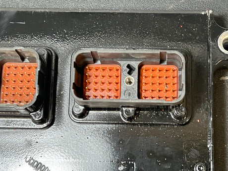 2006 Cummins ISL Engine Control Module (ECM) Part # 4921776, CM850