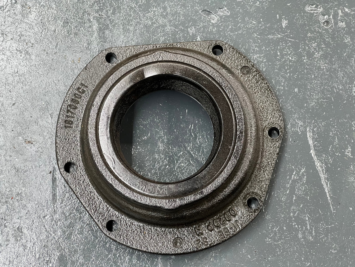 OEM International DT466E Engine Oil Pump Housing Part # 1817090C1
