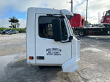 2006 Volvo VNL Conventional-New Generation CAB