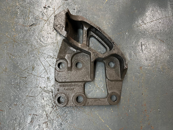 International / Navistar Rear Offset Passenger’s Side Engine Mount Support Part # 3606385C2