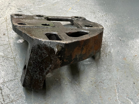 International / Navistar Rear Offset Passenger’s Side Engine Mount Support Part # 3606385C2