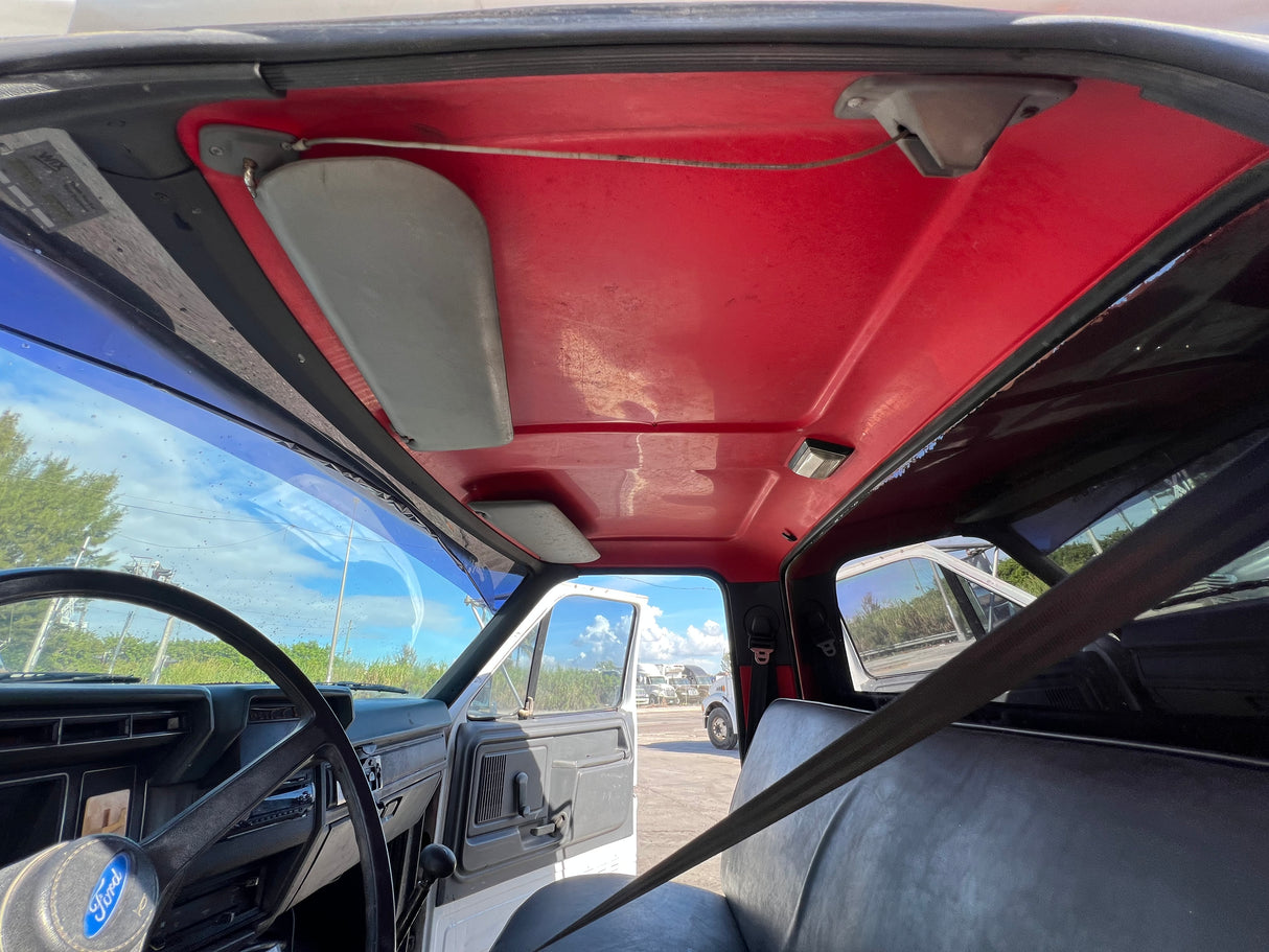 1994 FORD F700 Conventional CAB Shell