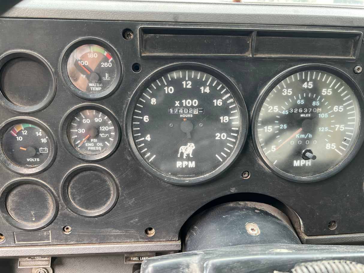 1995 Mack CH613 Conventional CAB Shell For Sale