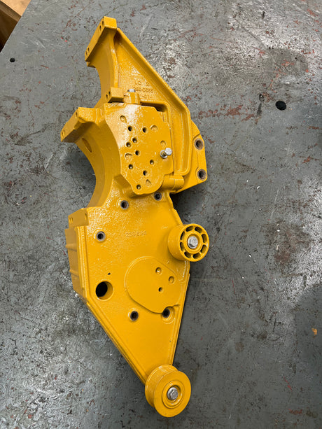 Caterpillar C15 Alternator / Compressor Support Bracket Part # 259-0555, 233-6138 For Sale