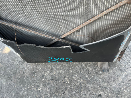 2005 Freightliner Columbia 120 Cooling Assembly