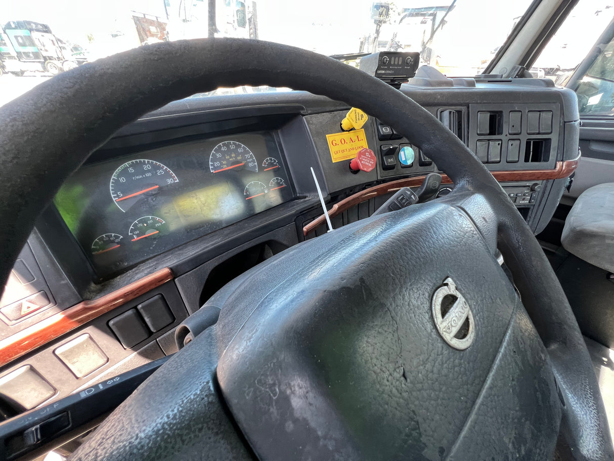 2006 Volvo VNL Conventional New Generation CAB Shell For Sale
