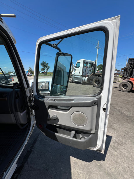 2006 Volvo VNL Conventional New Generation CAB Shell For Sale