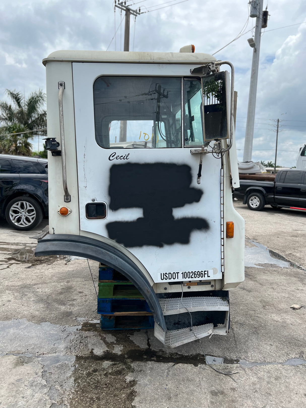 2016 MACK MRU613 Low CAB Forward (LCF) Shell For Sale, 600 Series