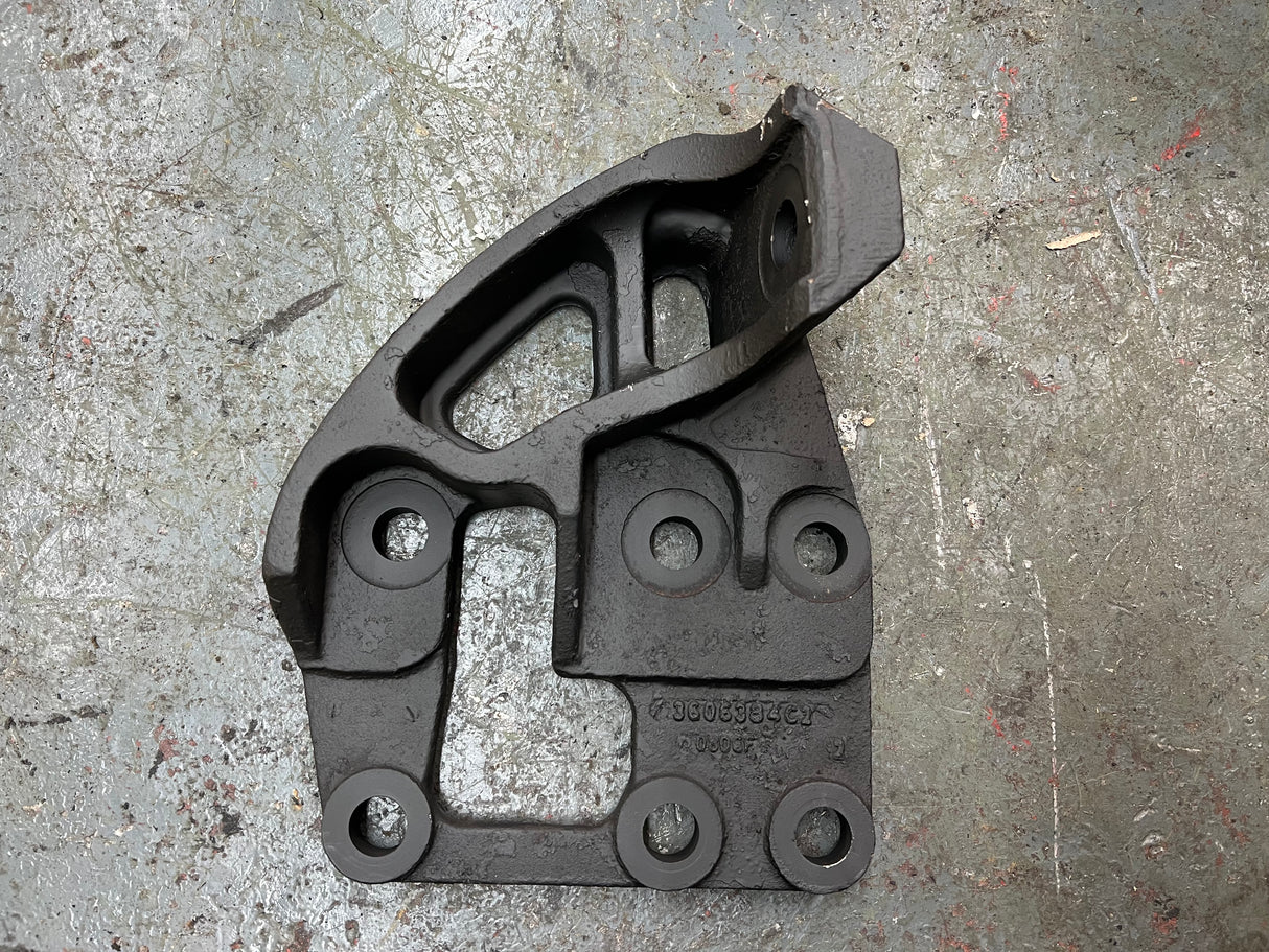 International / Navistar Rear Offset Driver's Side Engine Mount Support Part # 3606384C2 For Sale, Off Cummins X15
