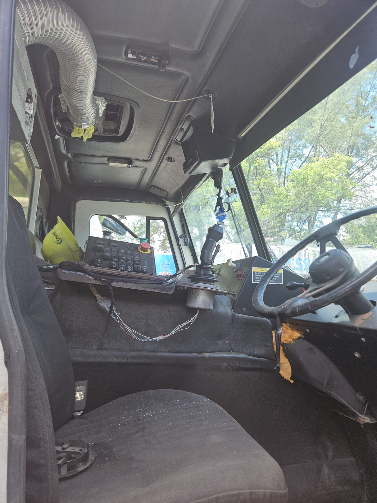 2016 MACK LEU613 FORWARD LOW CAB 600-SERIES